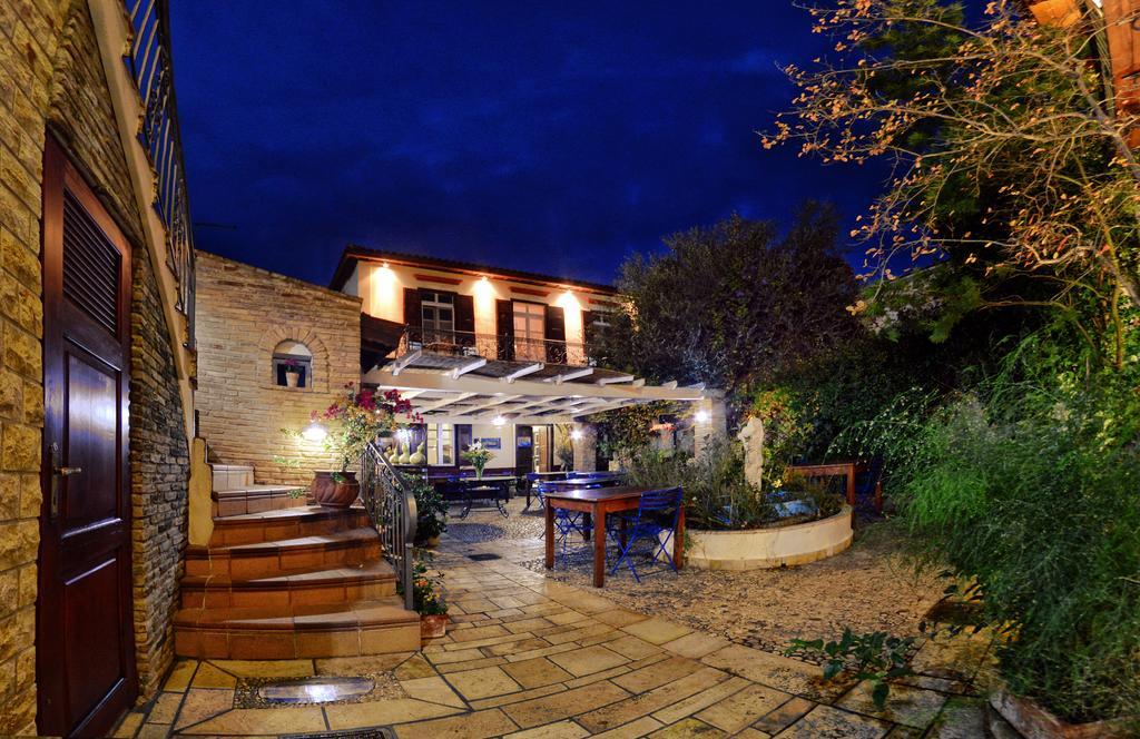 Ganimede Hotel, Galaxidi Exterior foto