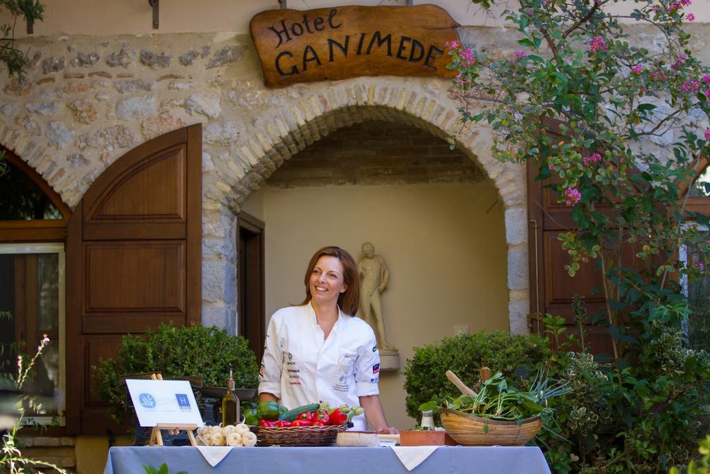 Ganimede Hotel, Galaxidi Exterior foto